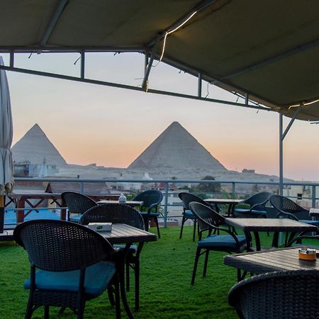 The Pyramids Gate Inn Kafret el-Gabal المظهر الخارجي الصورة